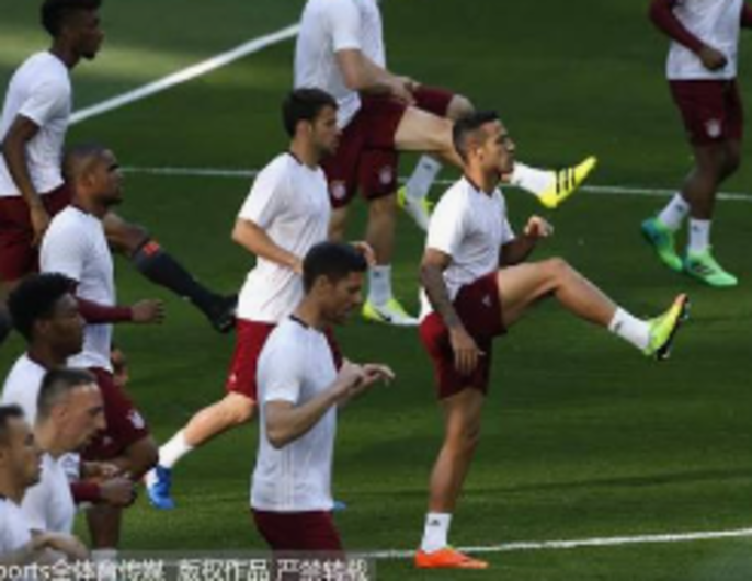 九游娱乐软件版本与安装流程界面示意